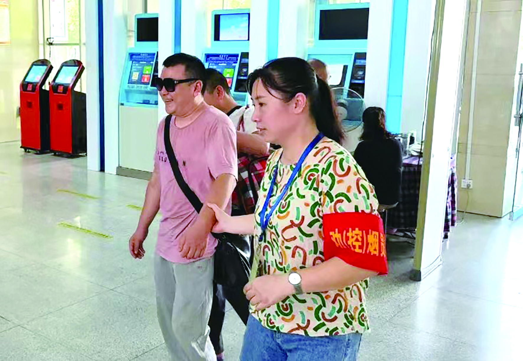 立足平凡崗位 彰顯黨員風(fēng)采 ——記集團公司優(yōu)秀共產(chǎn)黨員、邵陽汽車北站副站長謝偉 田華柱 姚志剛